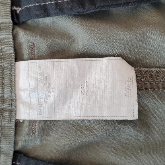 Men's Quicksilver shorts. - Picture 11 of 11